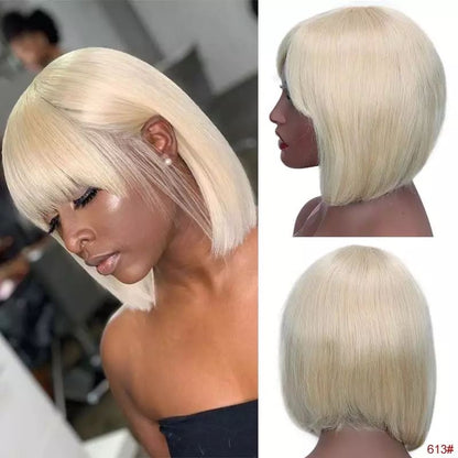 Cabelo curto loiro com franja