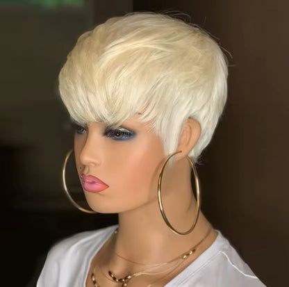 Cabelo pixie loiro
